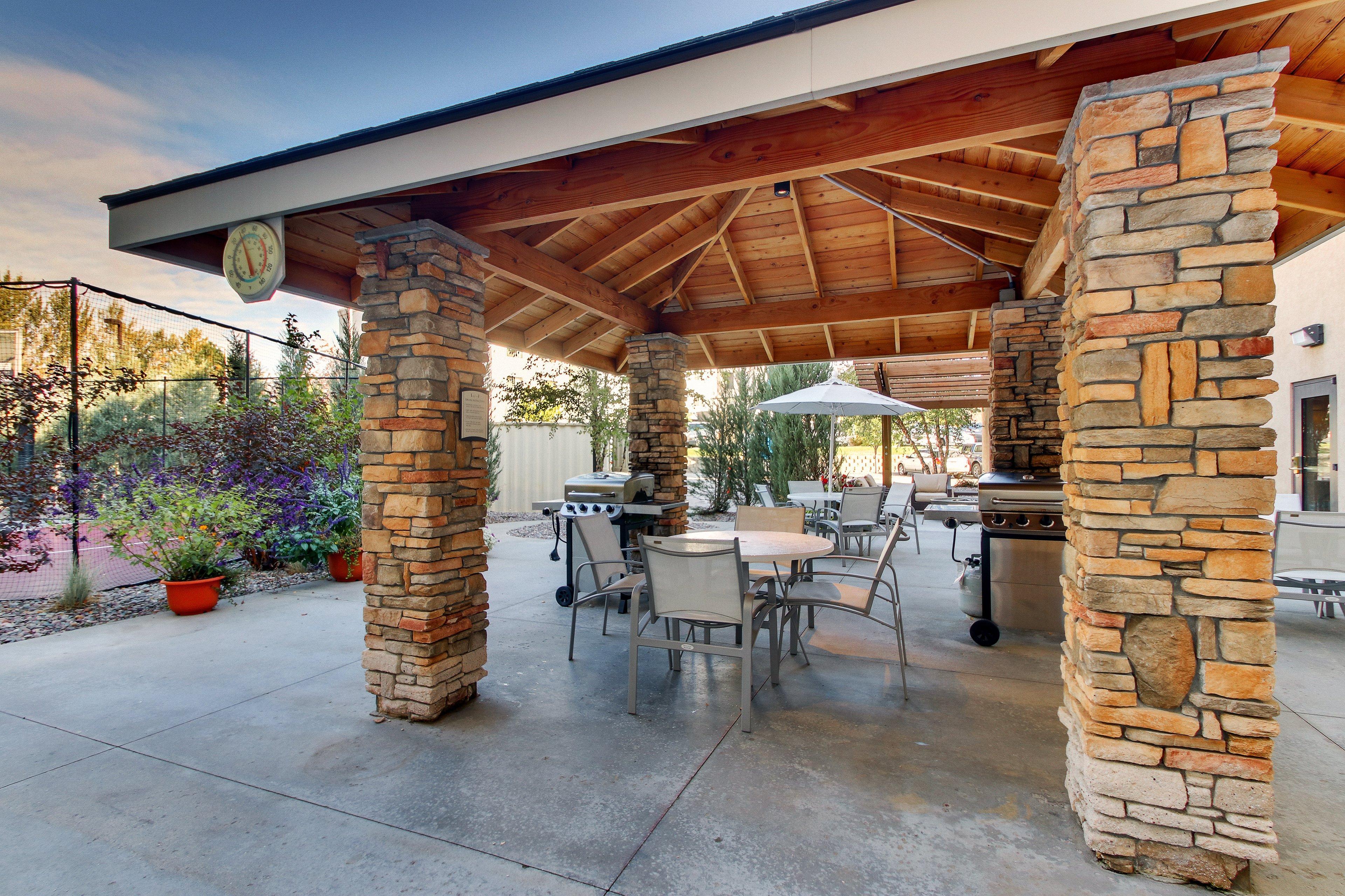 Staybridge Suites Missoula By Ihg Екстериор снимка