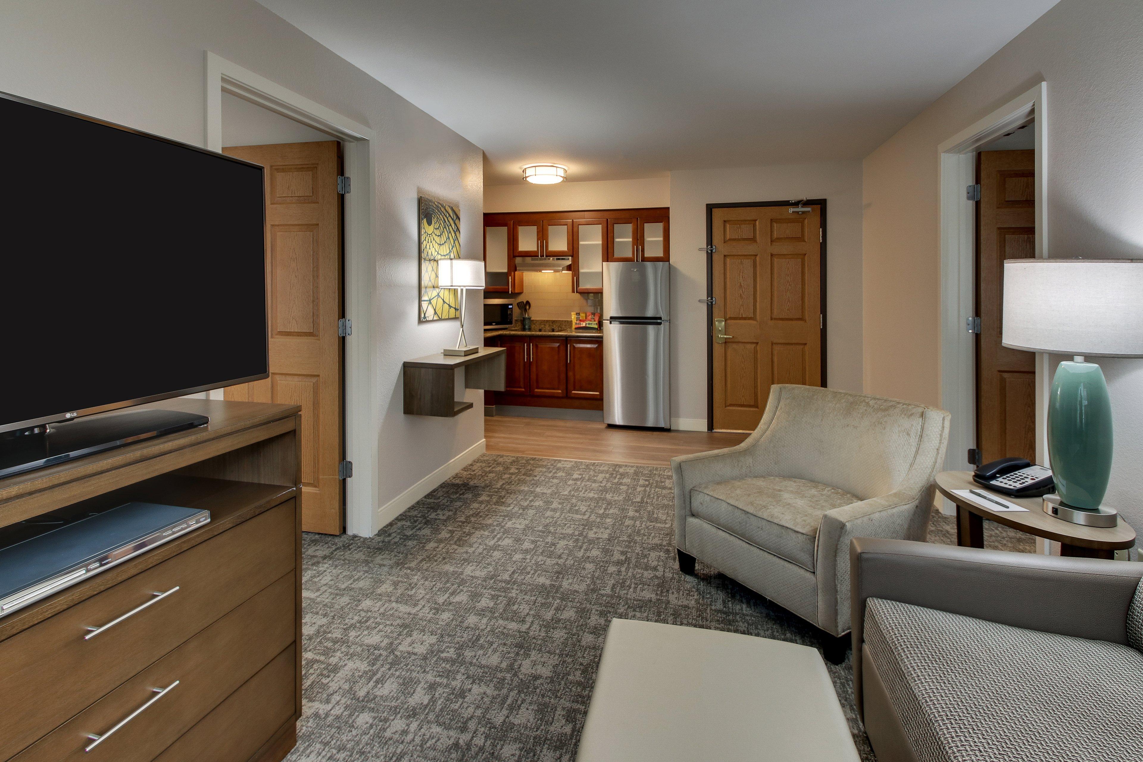 Staybridge Suites Missoula By Ihg Екстериор снимка