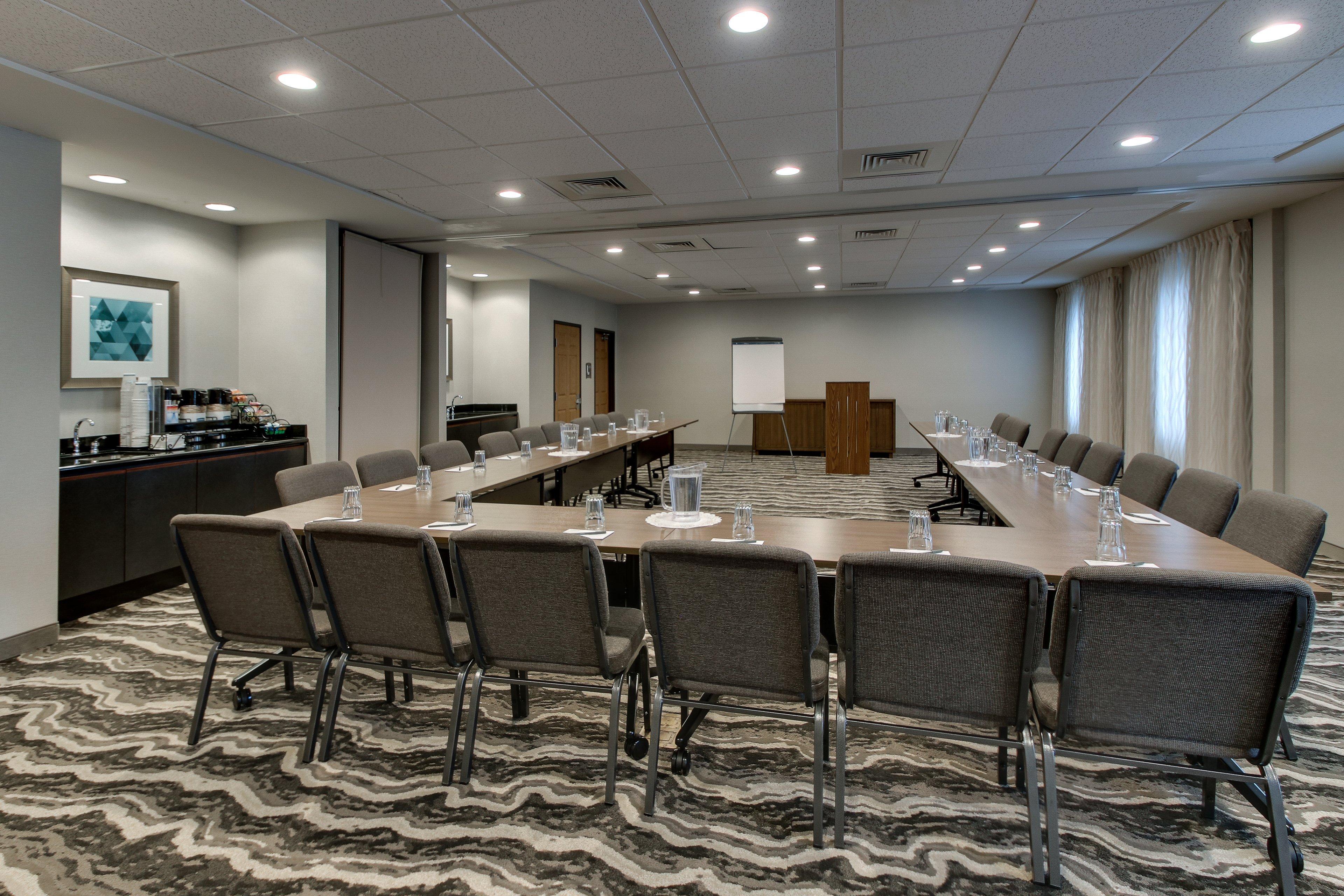 Staybridge Suites Missoula By Ihg Екстериор снимка
