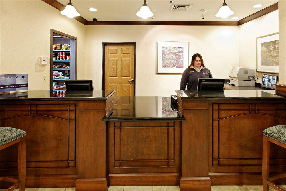 Staybridge Suites Missoula By Ihg Интериор снимка